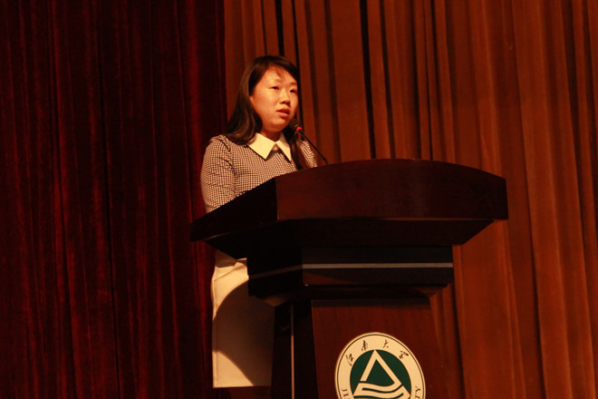 一品探花
2015外语节开幕式暨外语配音大赛决赛成功举办