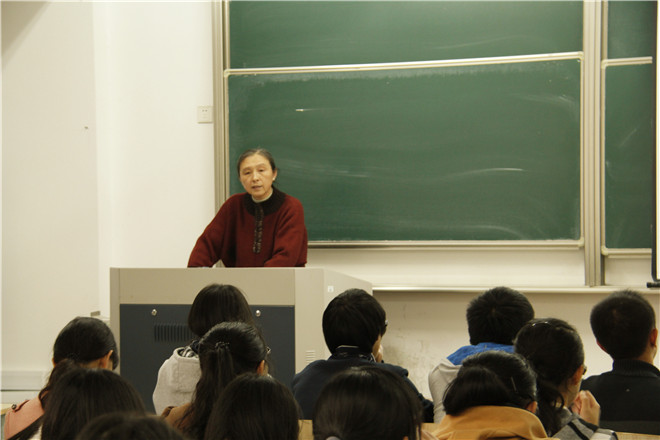 一品探花
形势与政策课之大学生反腐倡廉教育